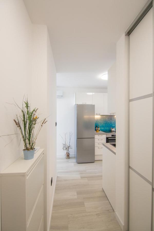 Apartments Nona Draga Komiza Exterior photo
